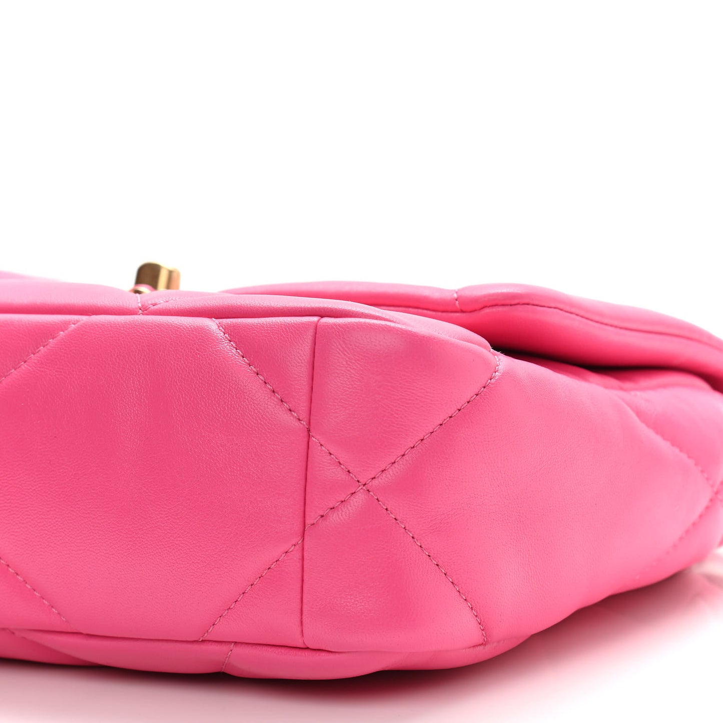 Lambskin Quilted Medium Chanel 19 Flap Pink