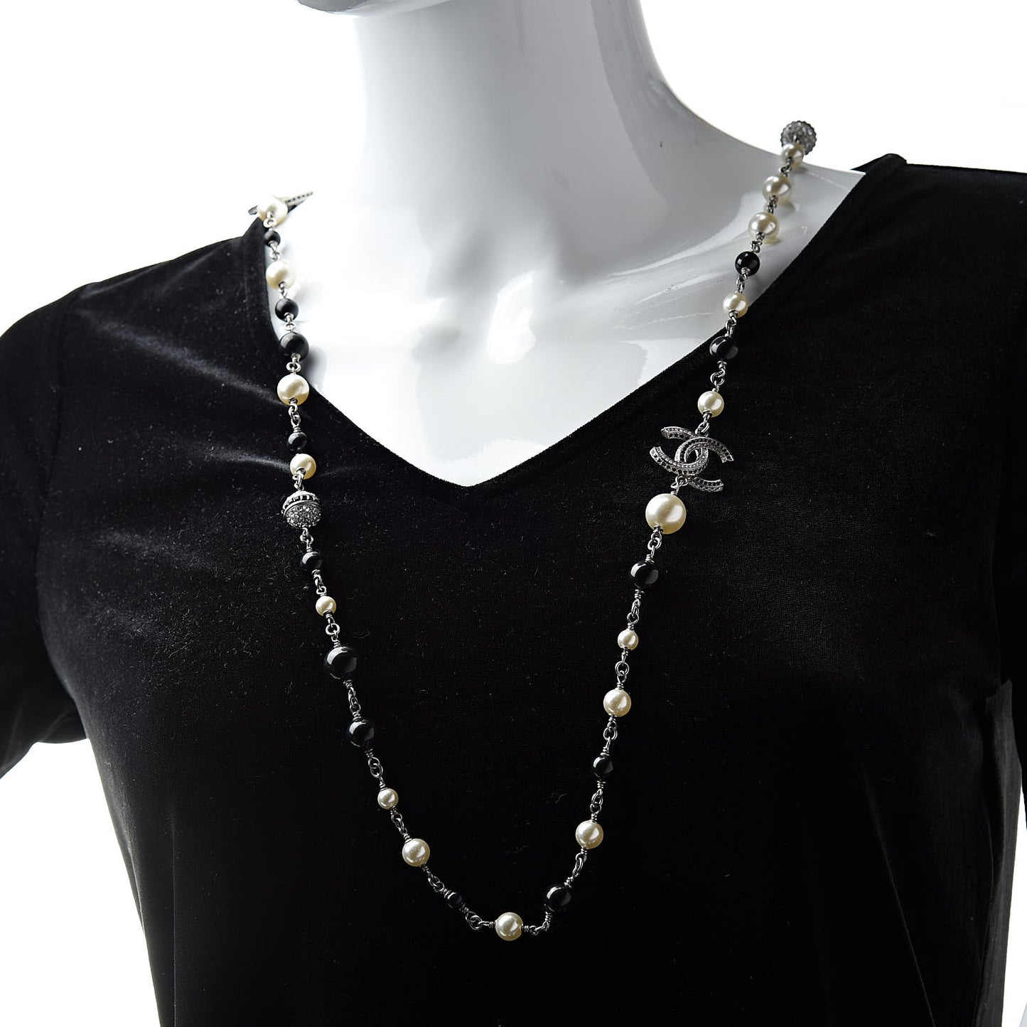 Pearl Beaded Crystal CC Long Necklace Black Silver