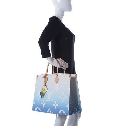 Louis Vuitton Monogram Giant By The Pool Onthego GM Blue 4 of 12