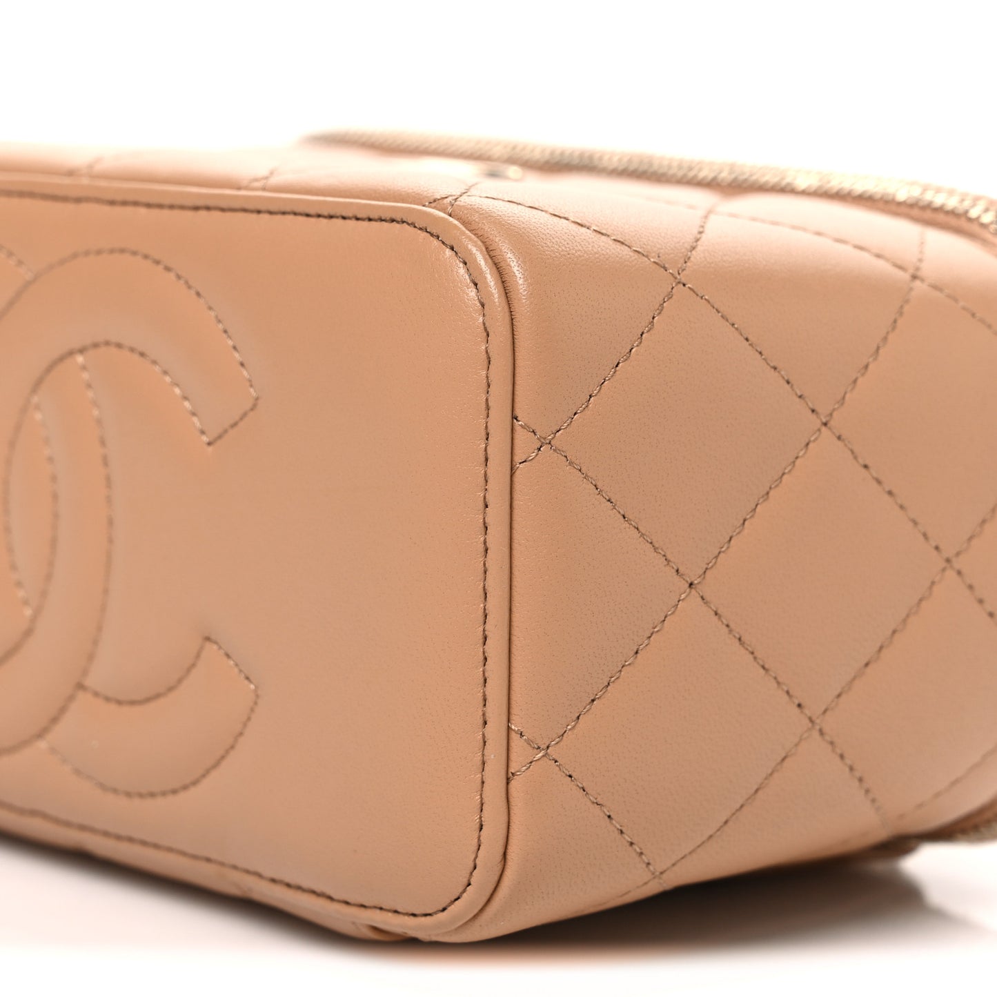 Lambskin Quilted Small Top Handle Vanity Case With Chain Beige