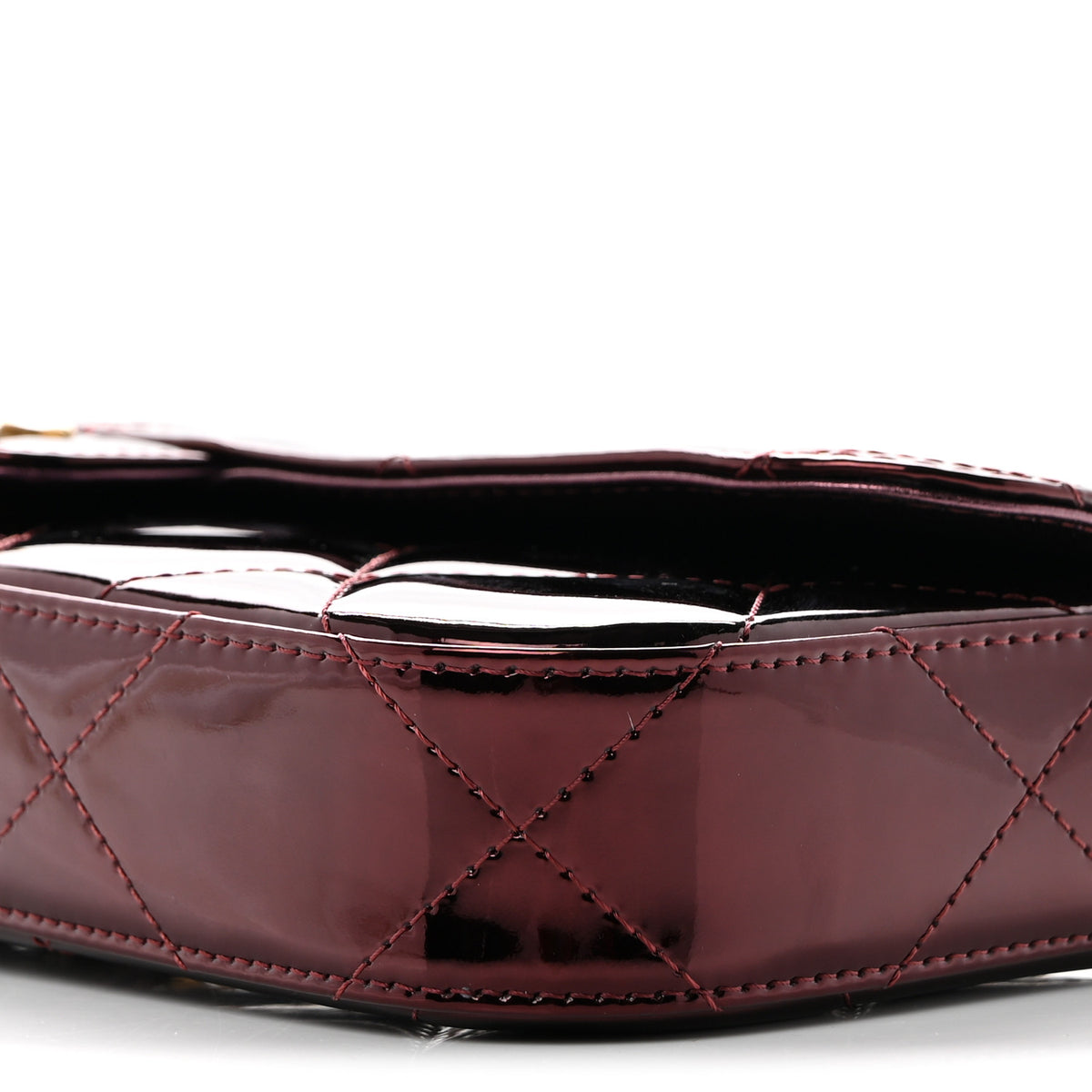 Metallic Mirror Calfskin Large Top Handle Clutch With Chain  Burgundy