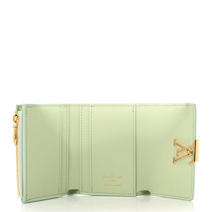 Louis Vuitton Taurillon Summer Stardust Capucines XS Wallet Vert D'Eau 5 of 7