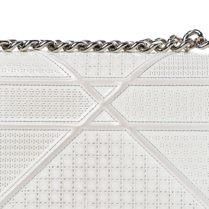 Christian Dior Patent Micro-Cannage Small Diorama Flap Bag White 14 of 17