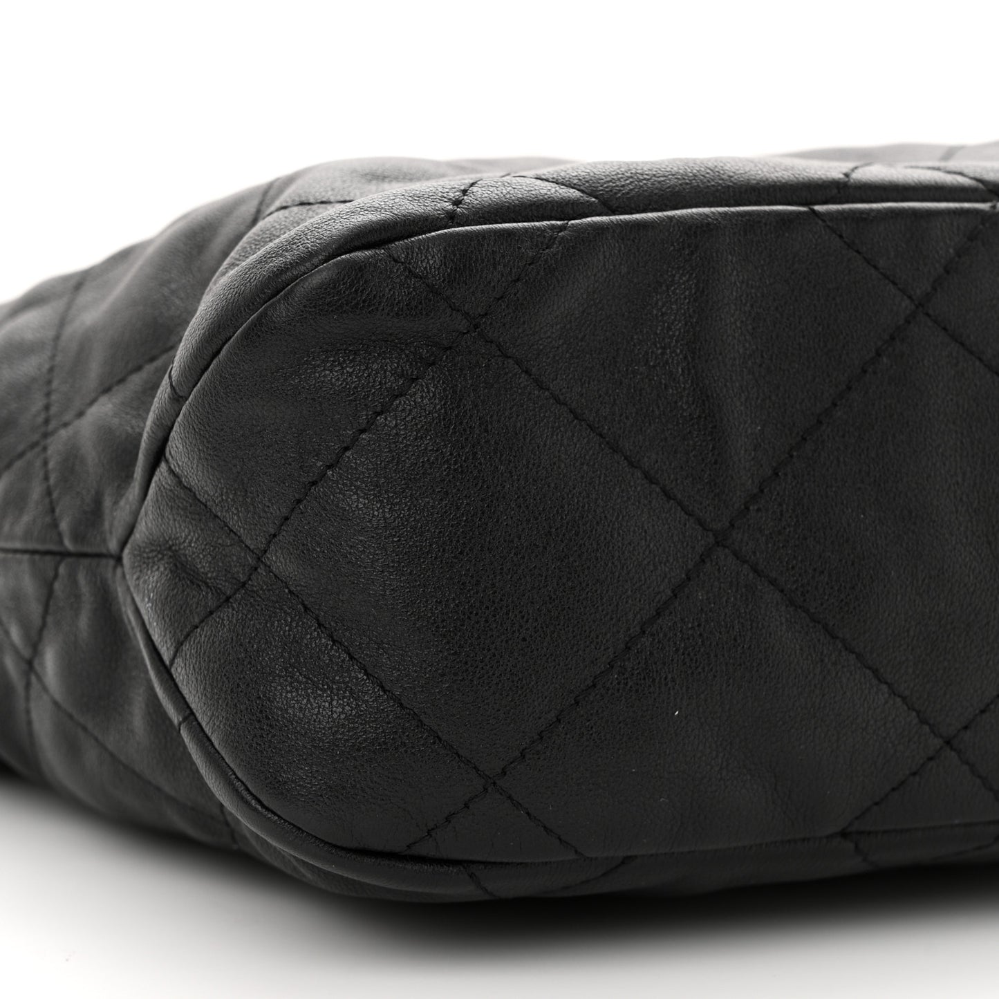 Calfskin Quilted Daily Hobo Black