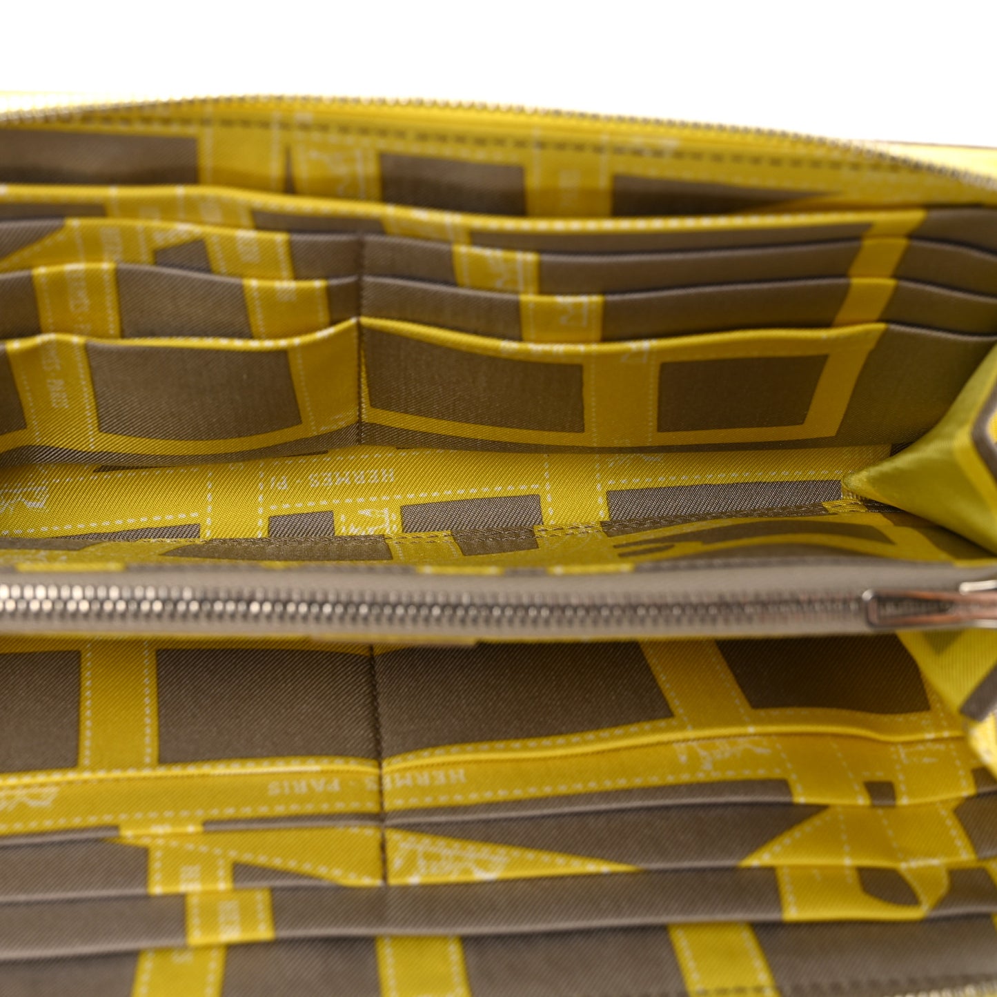 Epsom Silk'In Wallet Soufre Gris Tourterelle