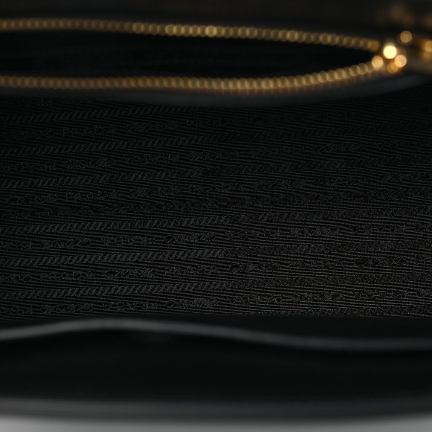 Saffiano Cuir Calfskin Medium Monochrome Top Handle Tote Black