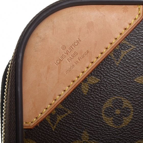 Monogram Canvas Pegase 55