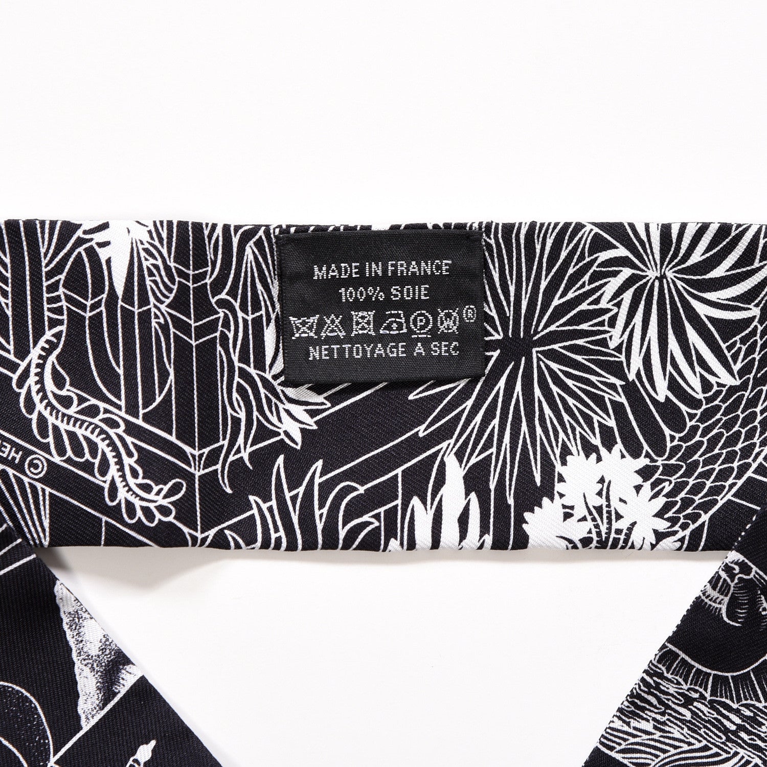 Hermes Silk Animapolis Twilly Black White 4 of 4