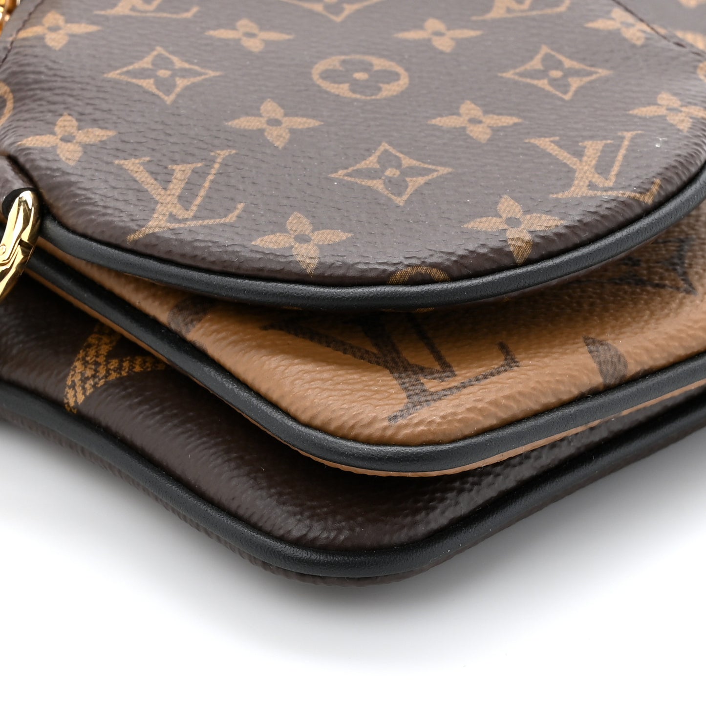 LOUIS VUITTON Reverse Monogram Giant Trio Pouch