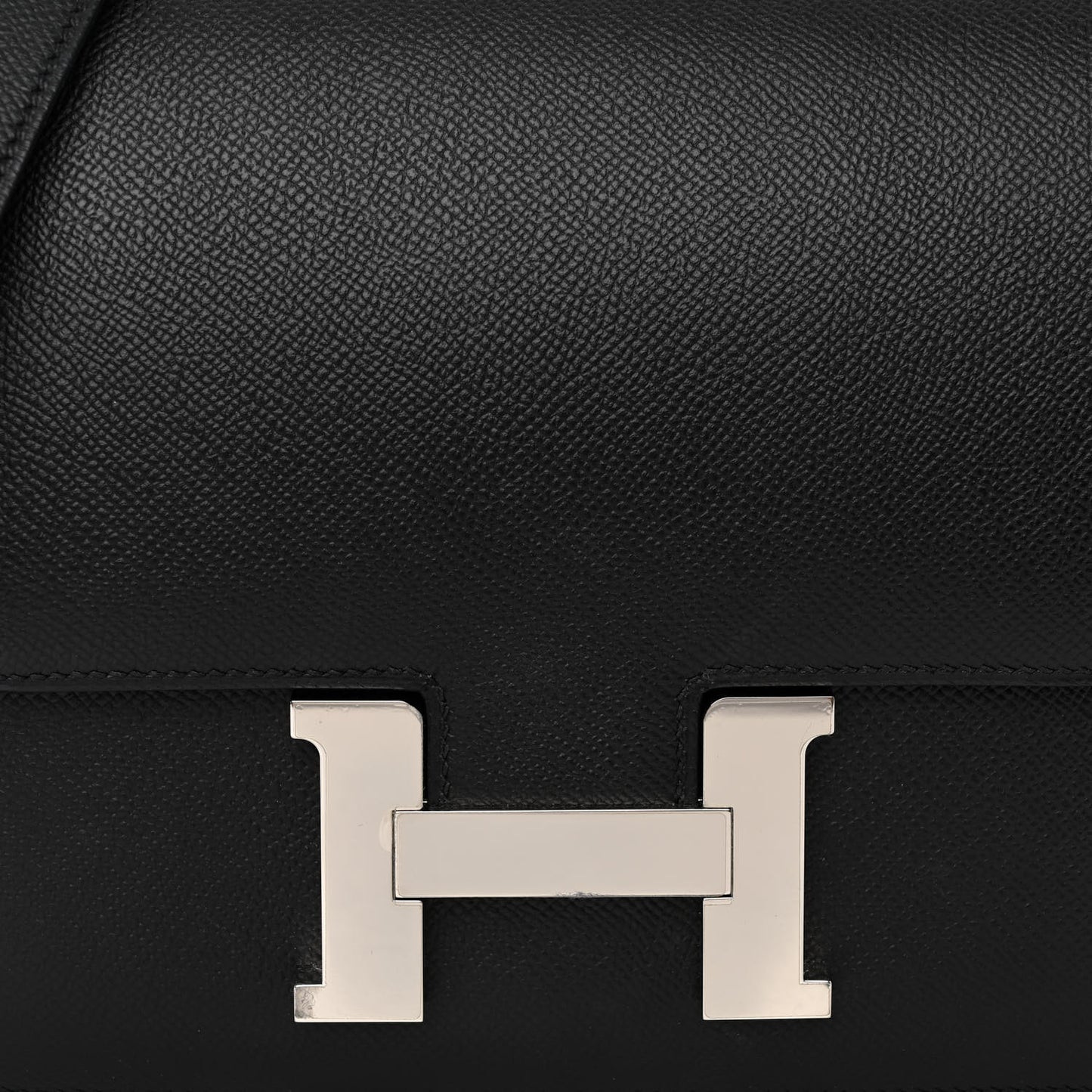Epsom Constance 24 Black