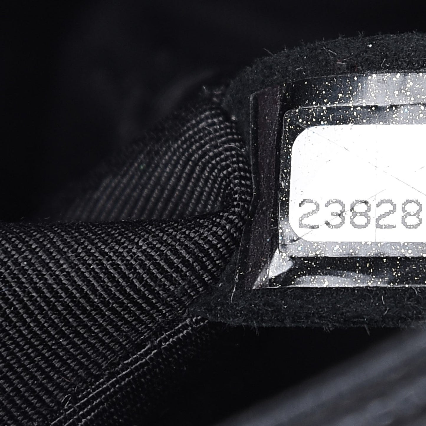 Caviar Quilted New Medium Boy Flap Black