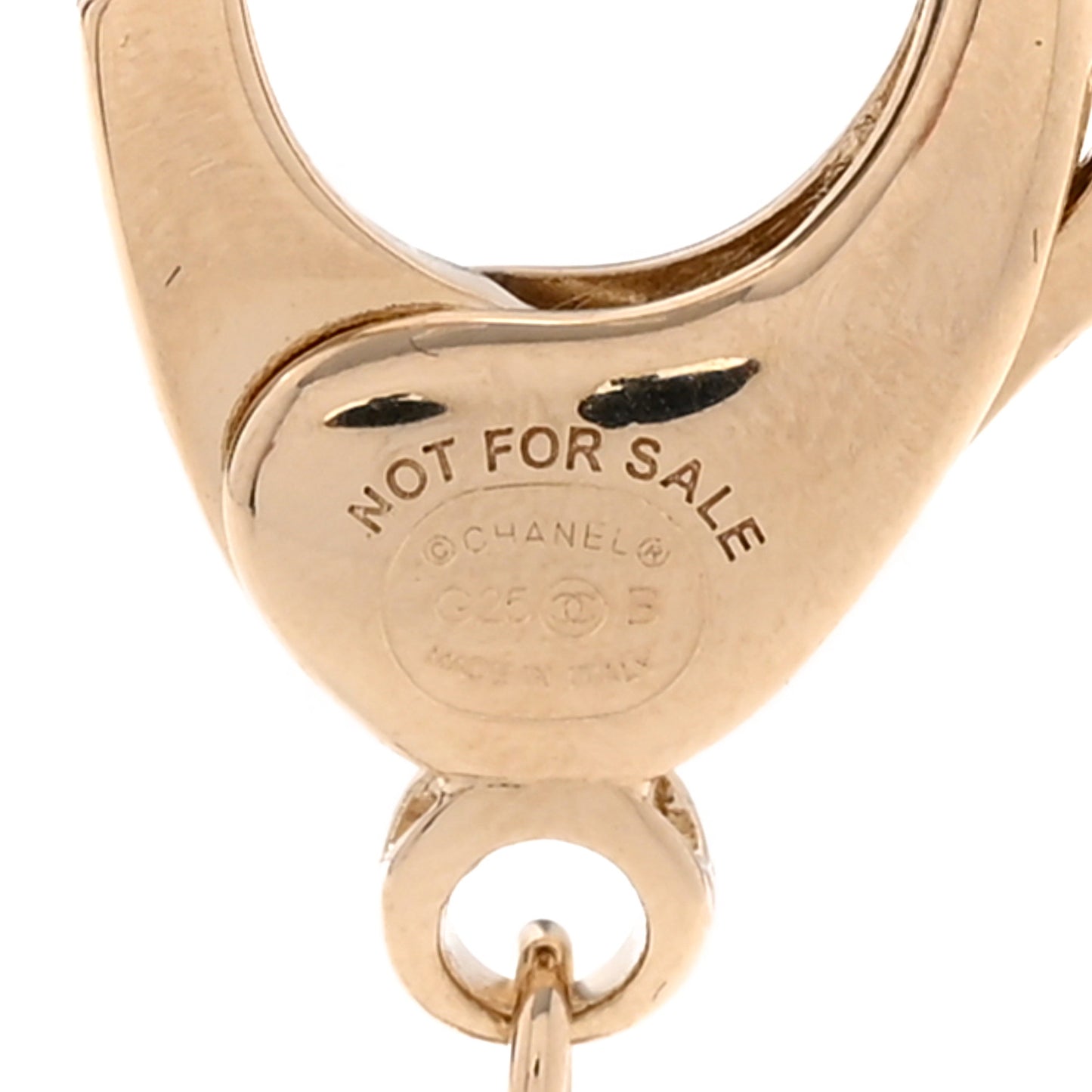 Metal Pearl CC Key Chain Gold