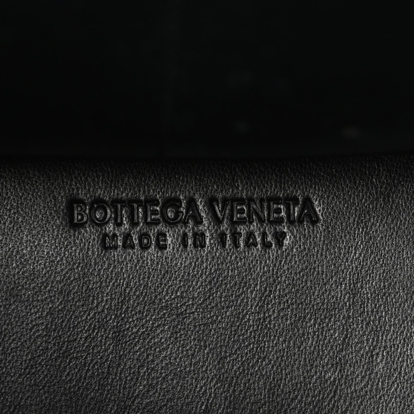Nappa Intrecciato Medium Andiamo Shoulder Bag Black