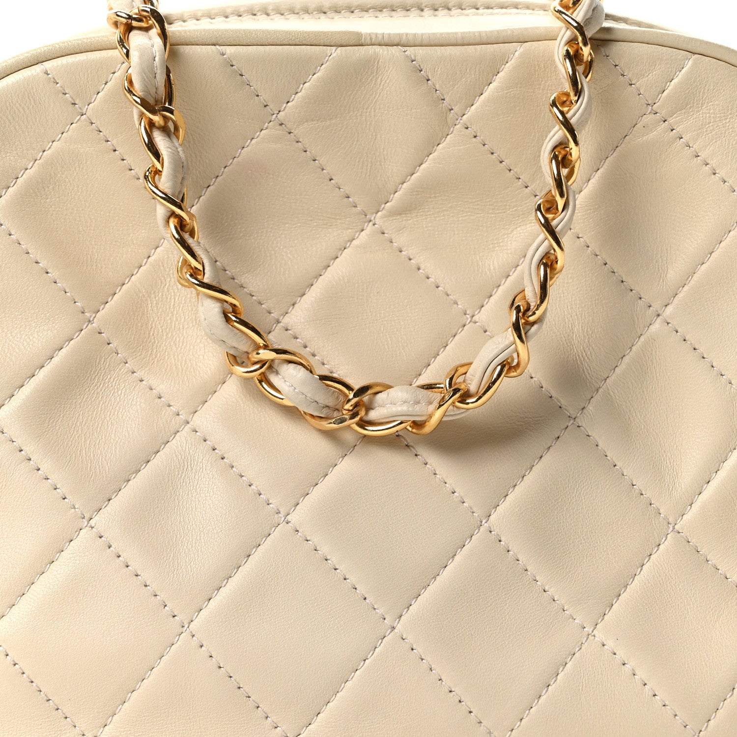 Chanel Lambskin Quilted CC Camera Case White 9 of 11