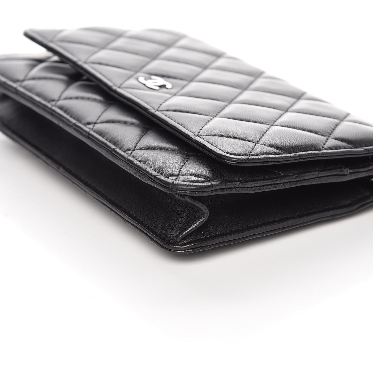 Lambskin Quilted Wallet On Chain WOC Black