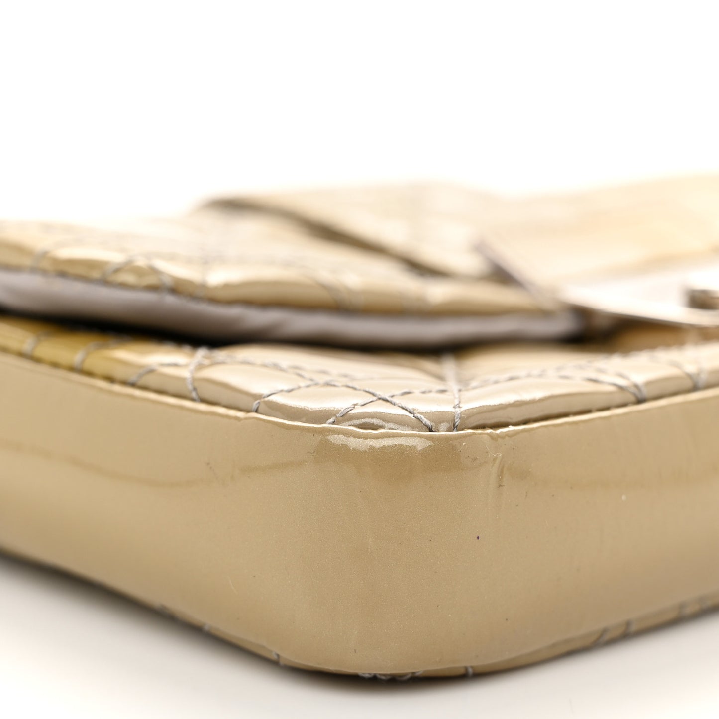 Patent Cannage New Lock Pouch Beige