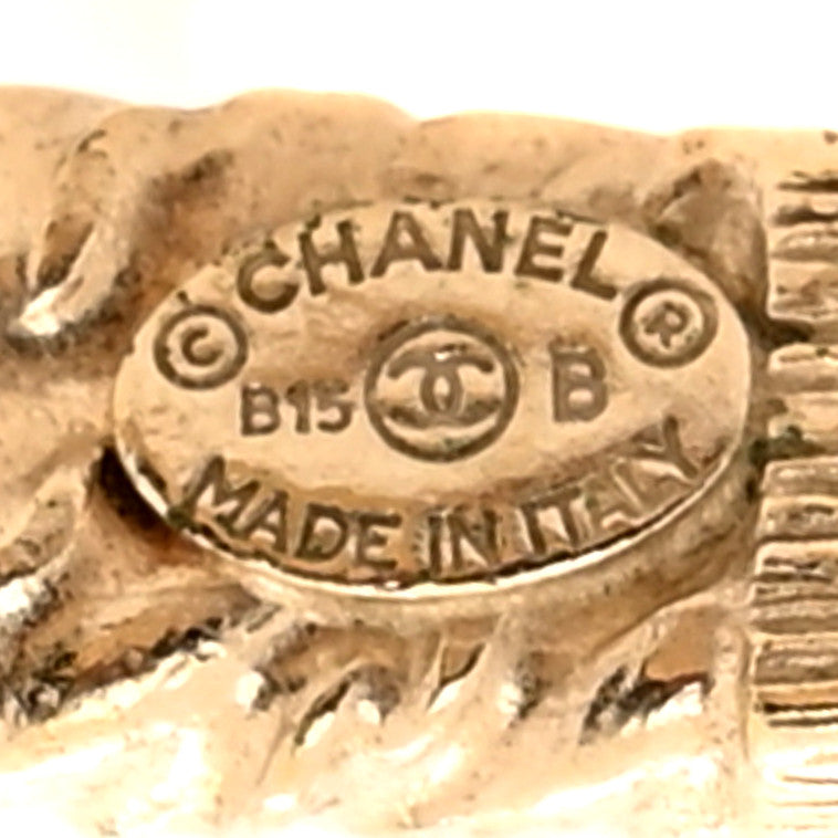 Chanel Hammered CC Cuff Silver 4 of 5