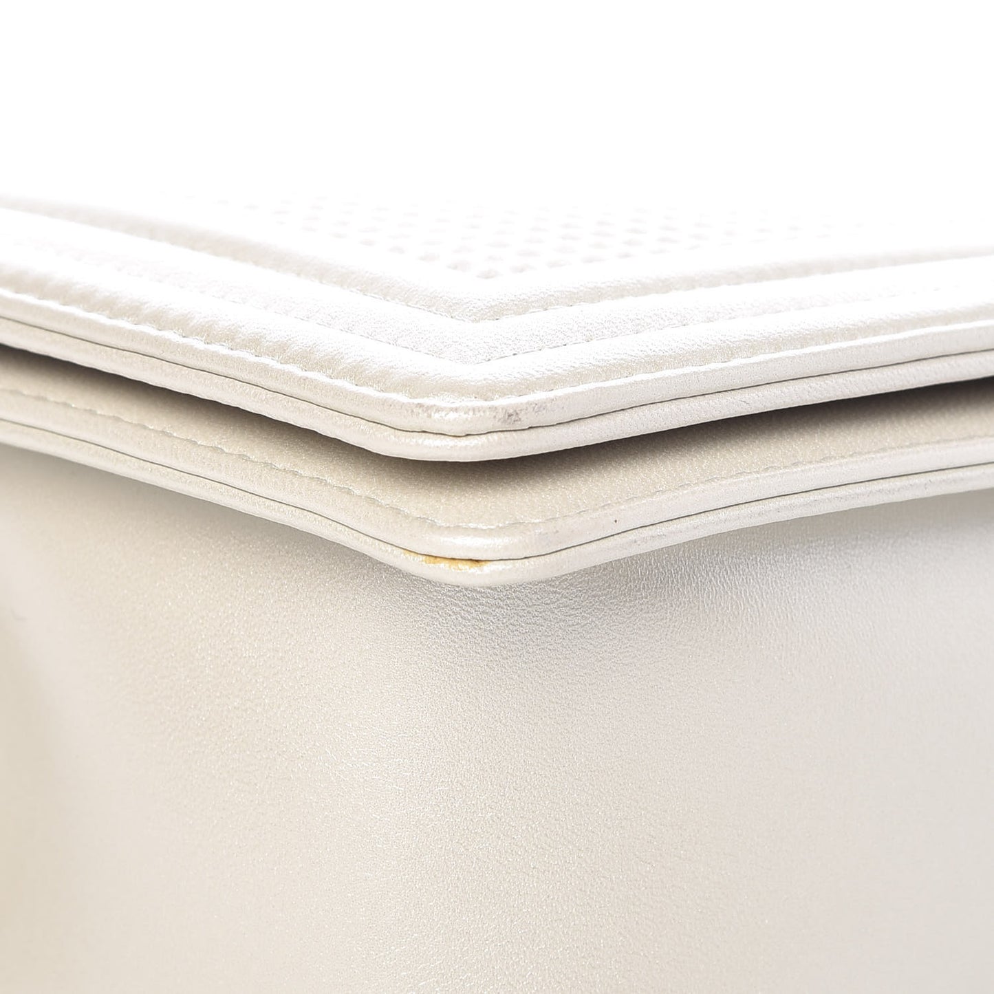 Lambskin Embossed New Medium Boy Cube Flap White