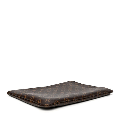 Louis Vuitton Monogram Etui Voyage MM Pouch 3 of 4
