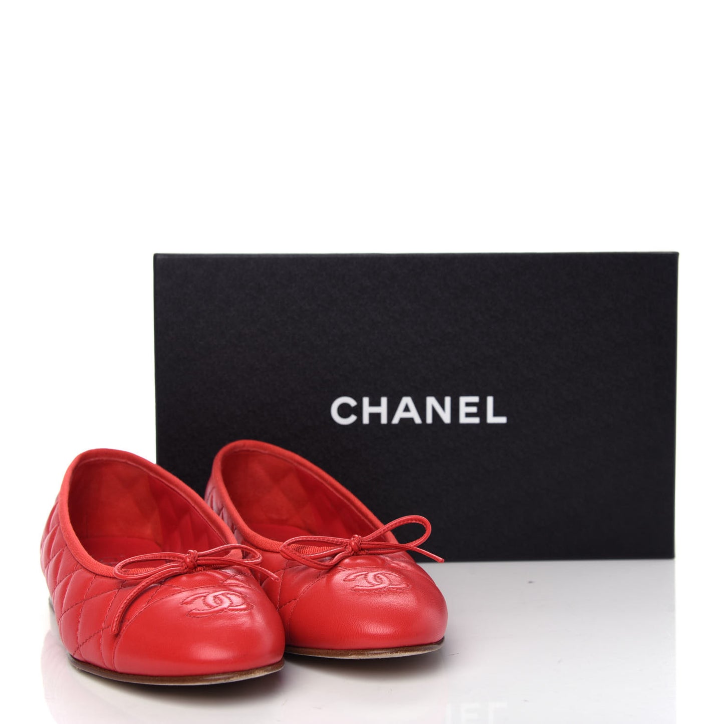 Lambskin Quilted Cap Toe CC Ballerina Flats 37 Light Red