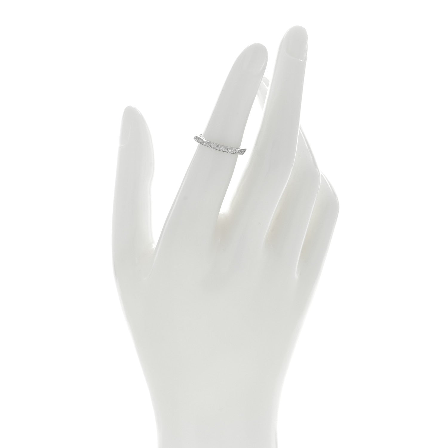 Graff 18K White Gold Diamond Laurence Graff Signature Band Ring 47 4.25 2 of 6