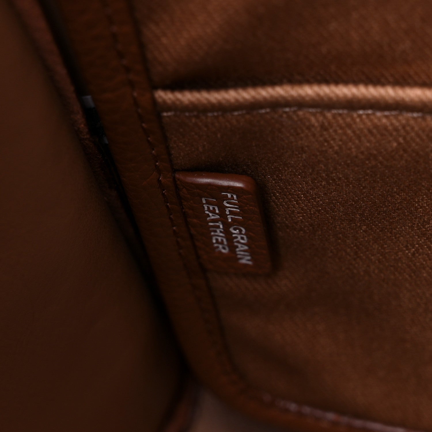Marc Jacobs Grained Calfskin Small The Tote Bag Argan Oil 7 of 11