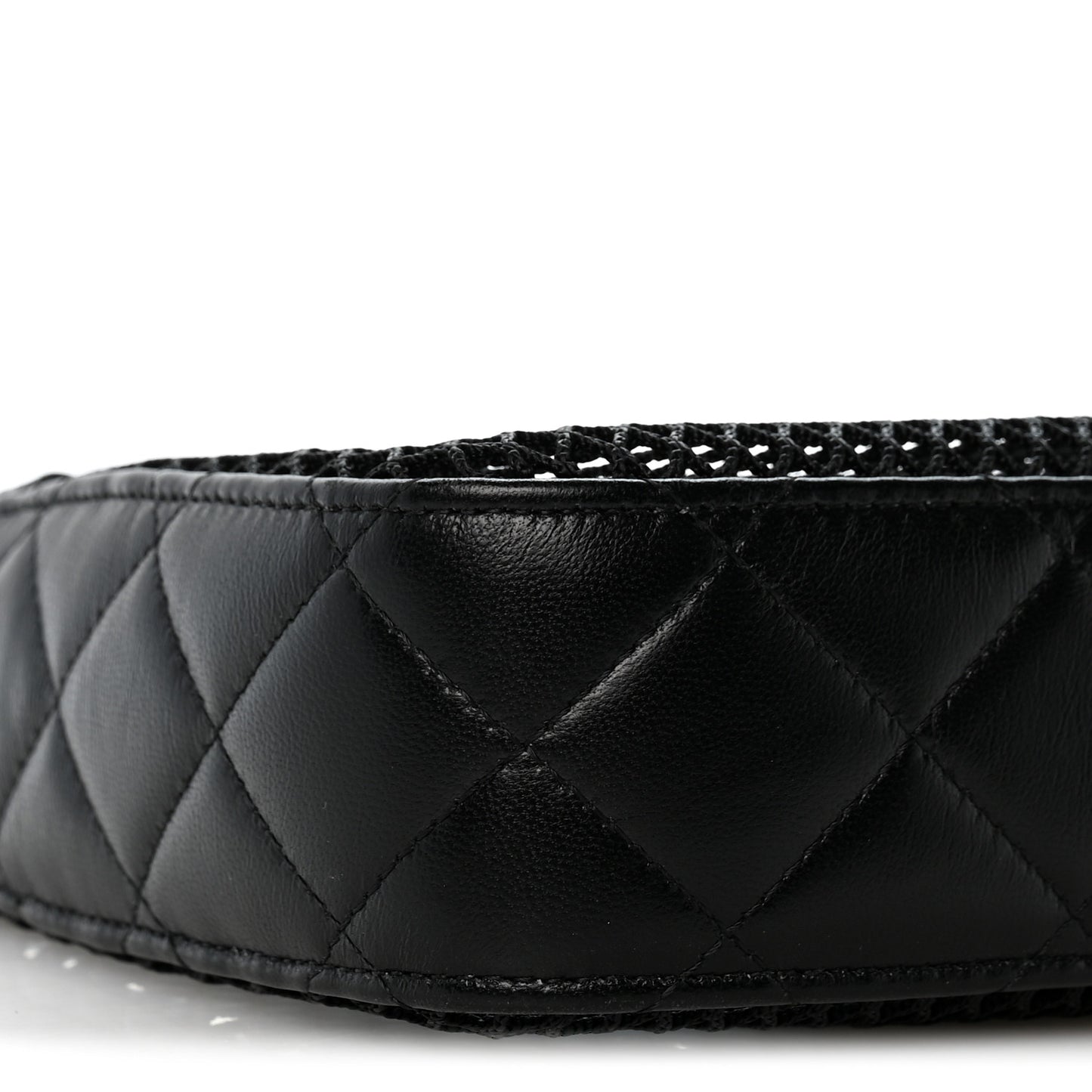 Mesh Shiny Lambskin Clutch With Chain Black