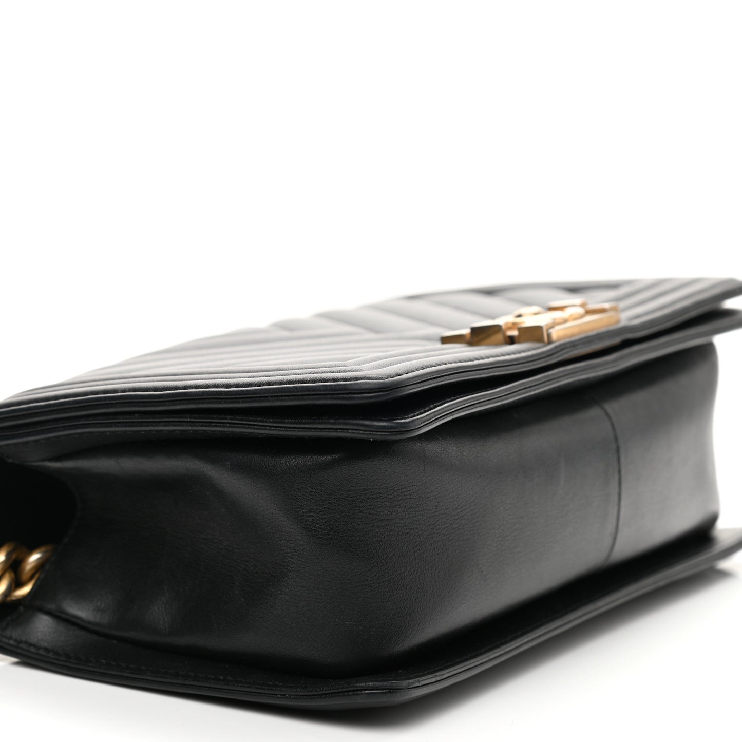 Calfskin Chevron Quilted Medium Boy Flap Black