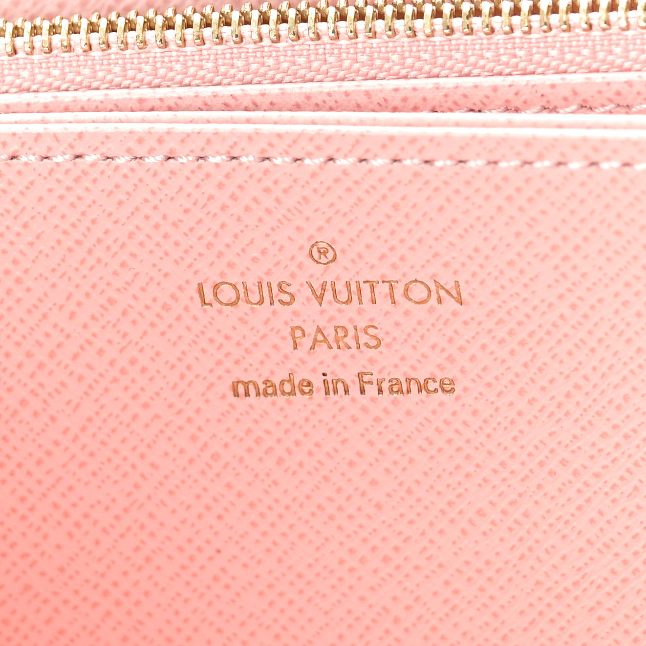 Damier Azur Zippy Wallet Rose Ballerine