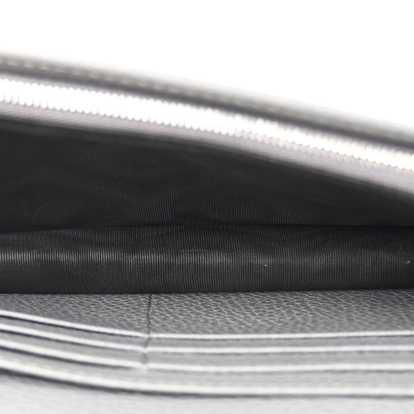 Dollar Calfskin Enamel Monochrome Mini GG Marmont Chain Wallet Deep Grey