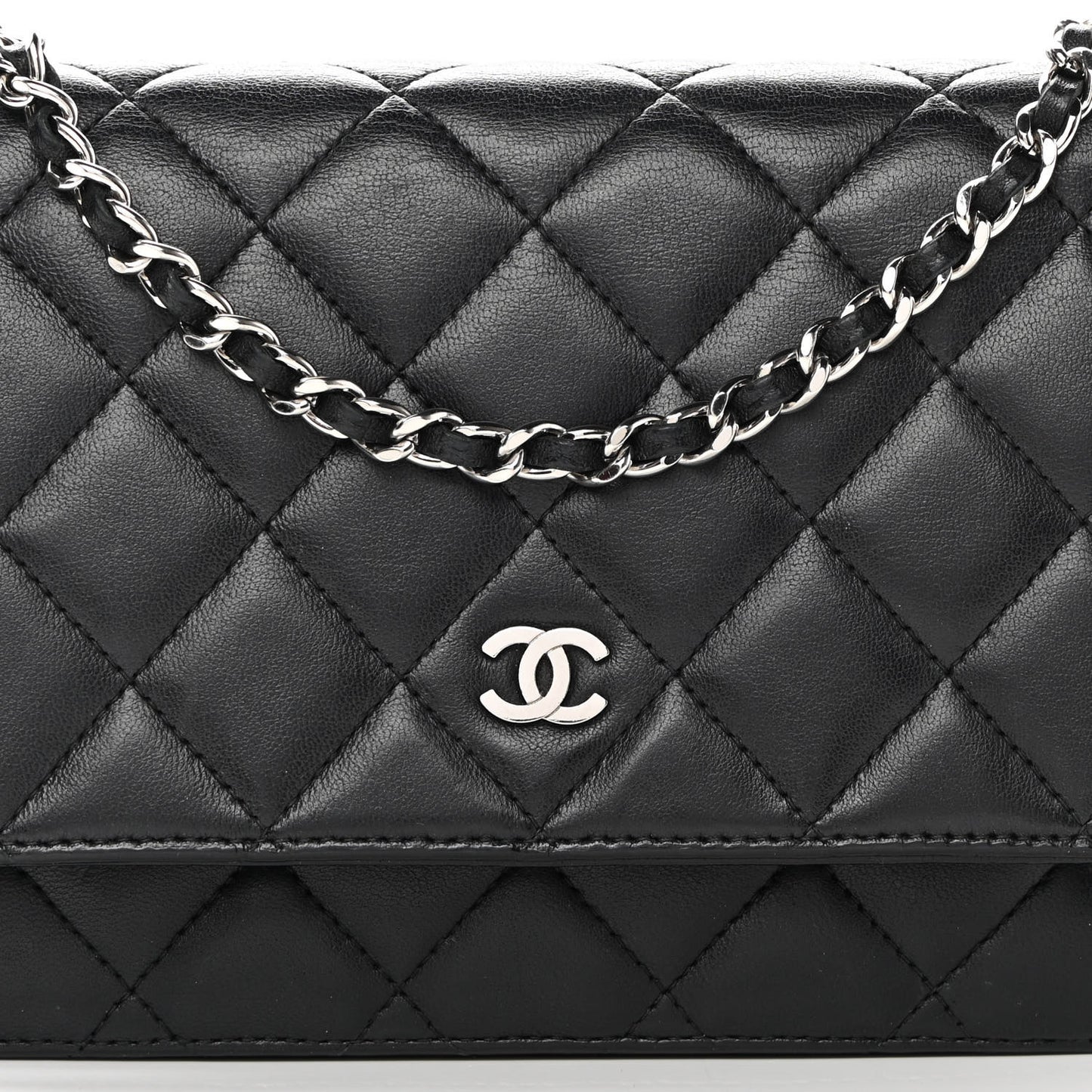 Lambskin Quilted Wallet On Chain WOC Black