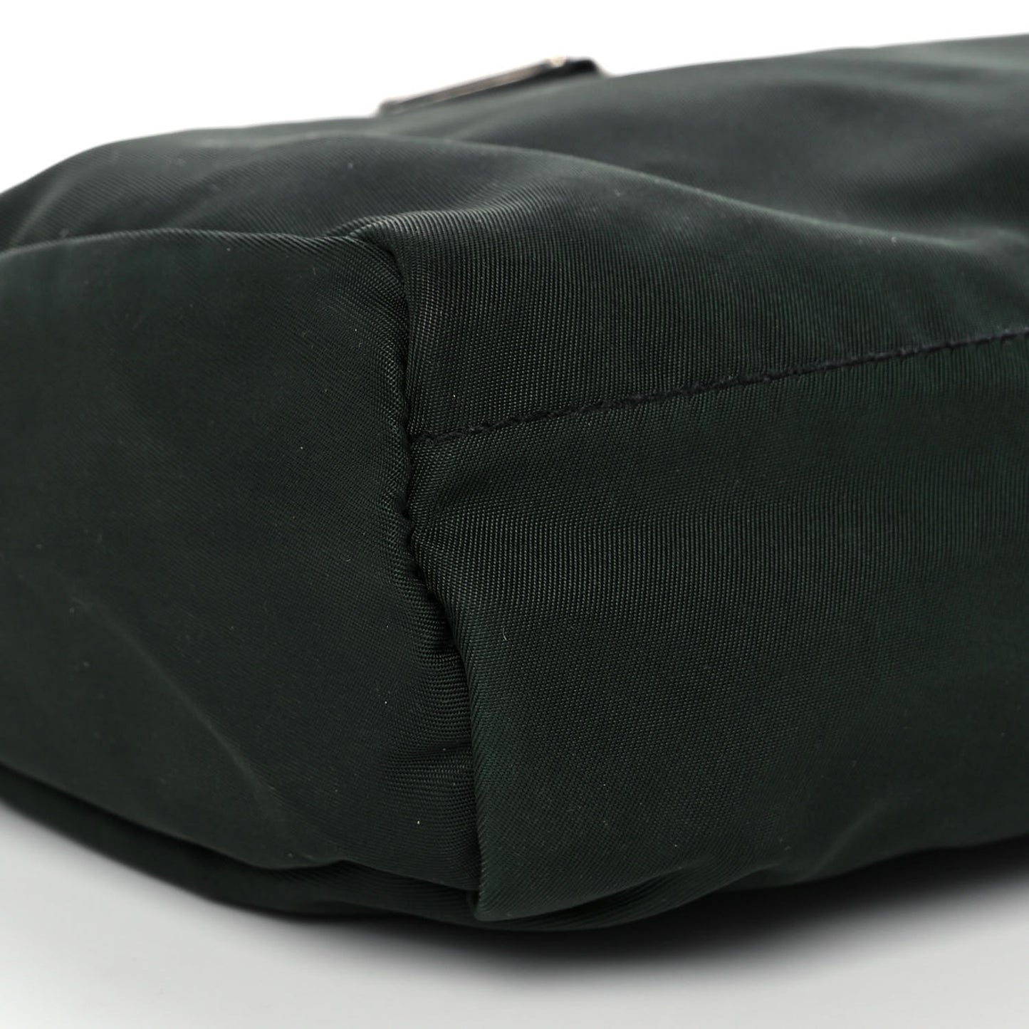 Nylon Vela Cosmetic Pouch Mimetico