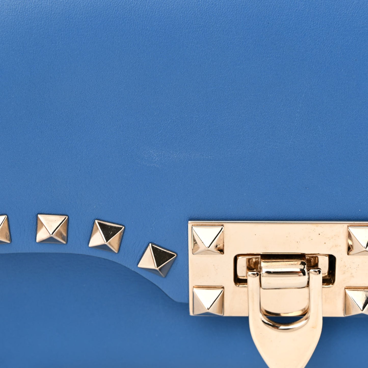 Vitello Mini Rockstud Flap Saddle Crossbody Bag Light Sapphire