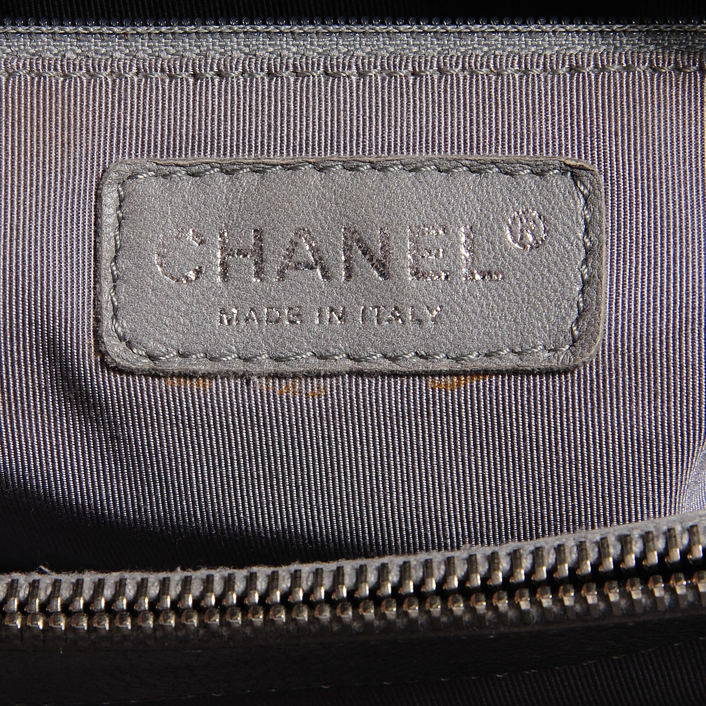 Caviar Quilted Grand Shopping Tote GST Light Grey