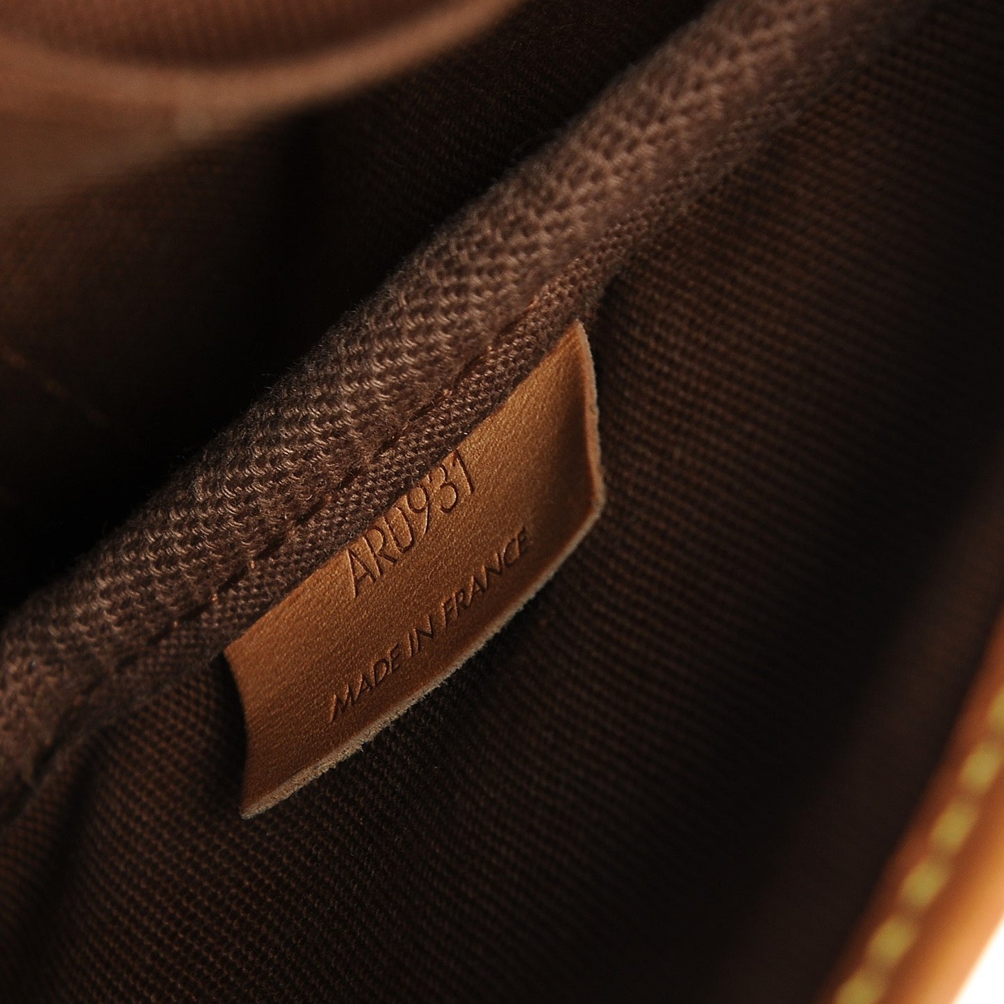 Monogram Saumur 35
