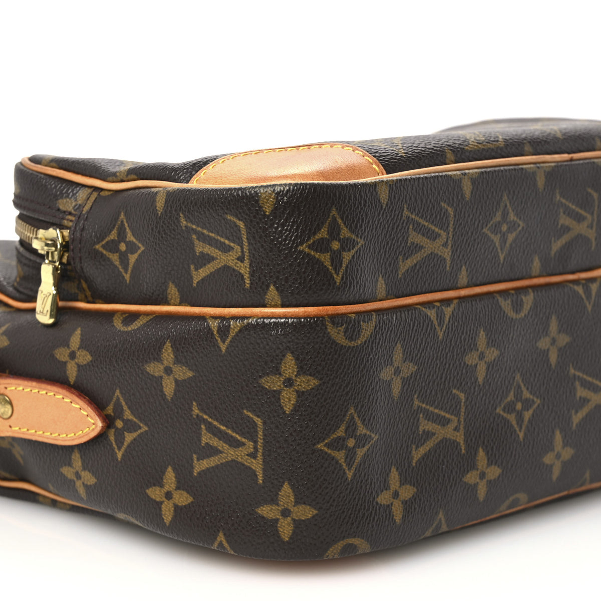 Louis Vuitton Monogram Nil 28 9 of 10