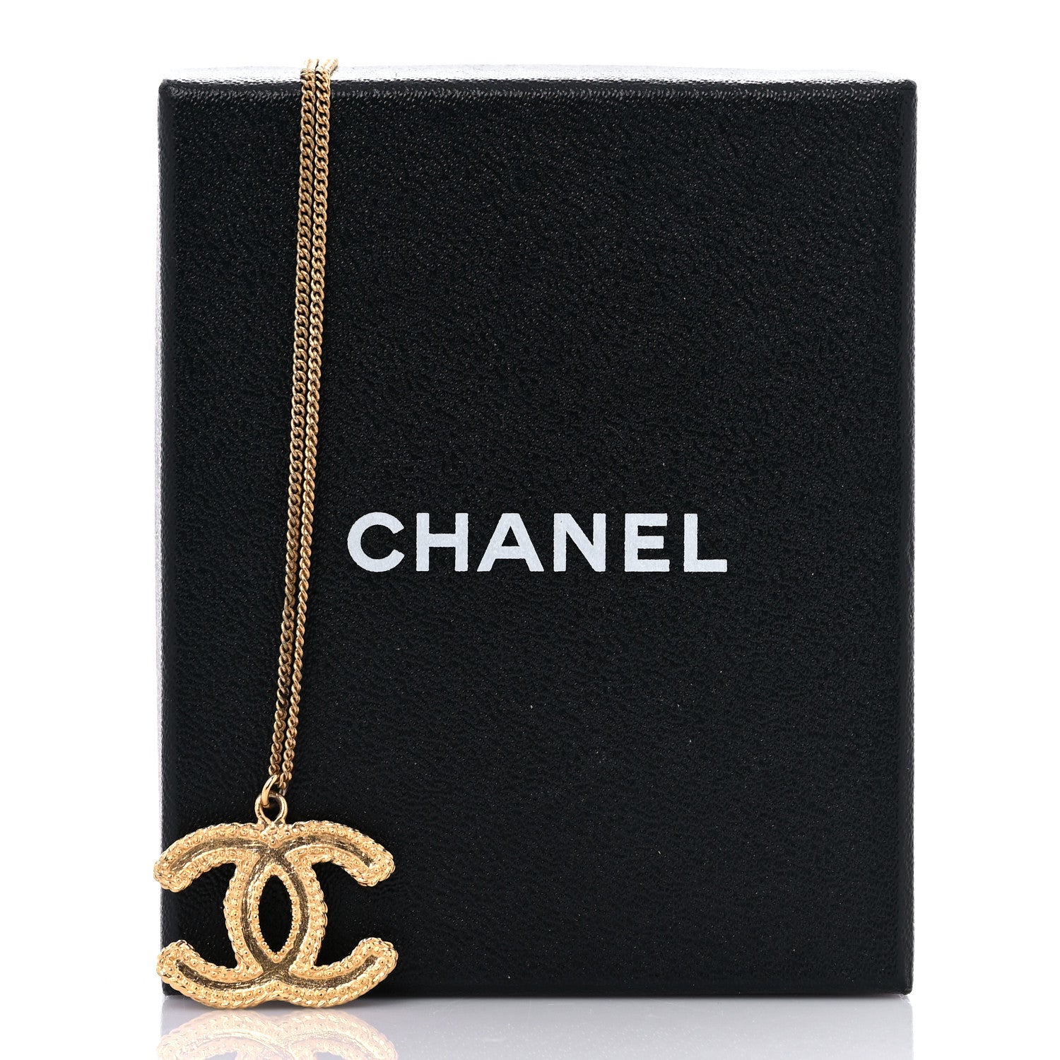 Chanel CC Necklace Matte Gold 7 of 7