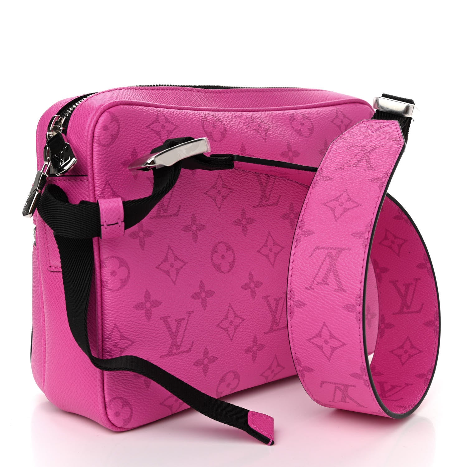 Louis Vuitton Taigarama Outdoor Messenger Fuchsia 3 of 10