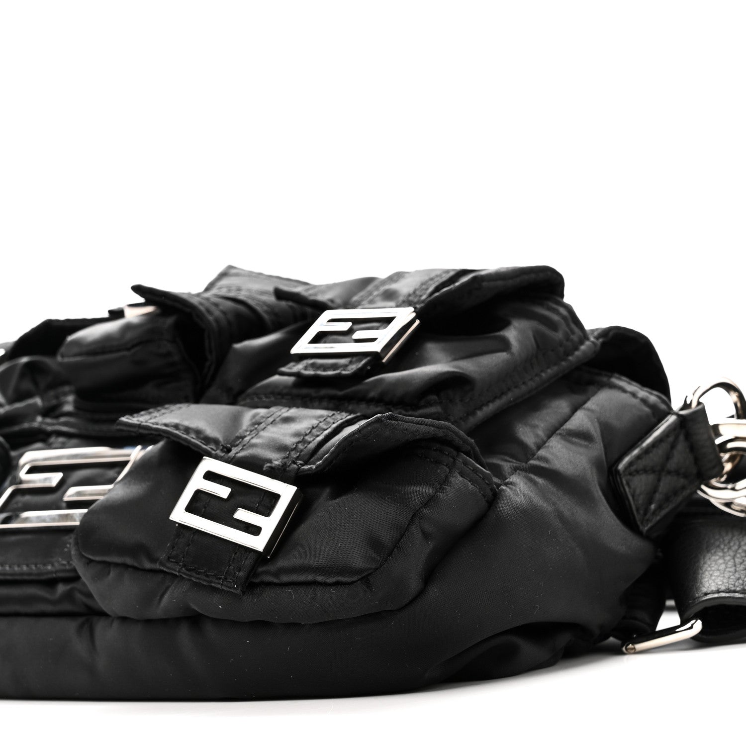 Fendi Econyl Cuoio Romano Multipocket Baguette Black 9 of 9