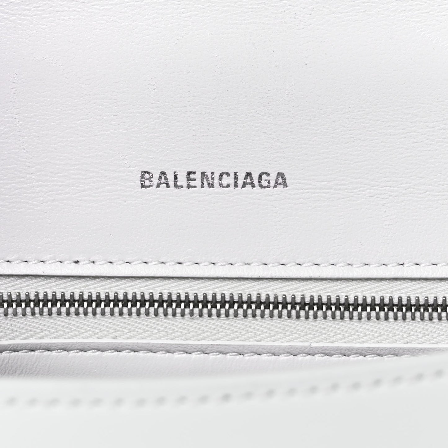 Shiny Box Calfskin Small Hourglass Top Handle Bag White