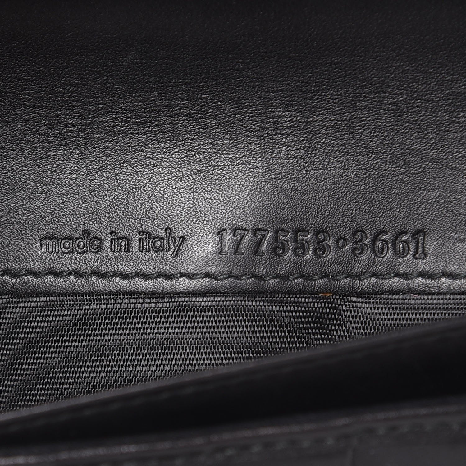 Saint Laurent Textured Patent Belle De Jour Wallet Black 8 of 10
