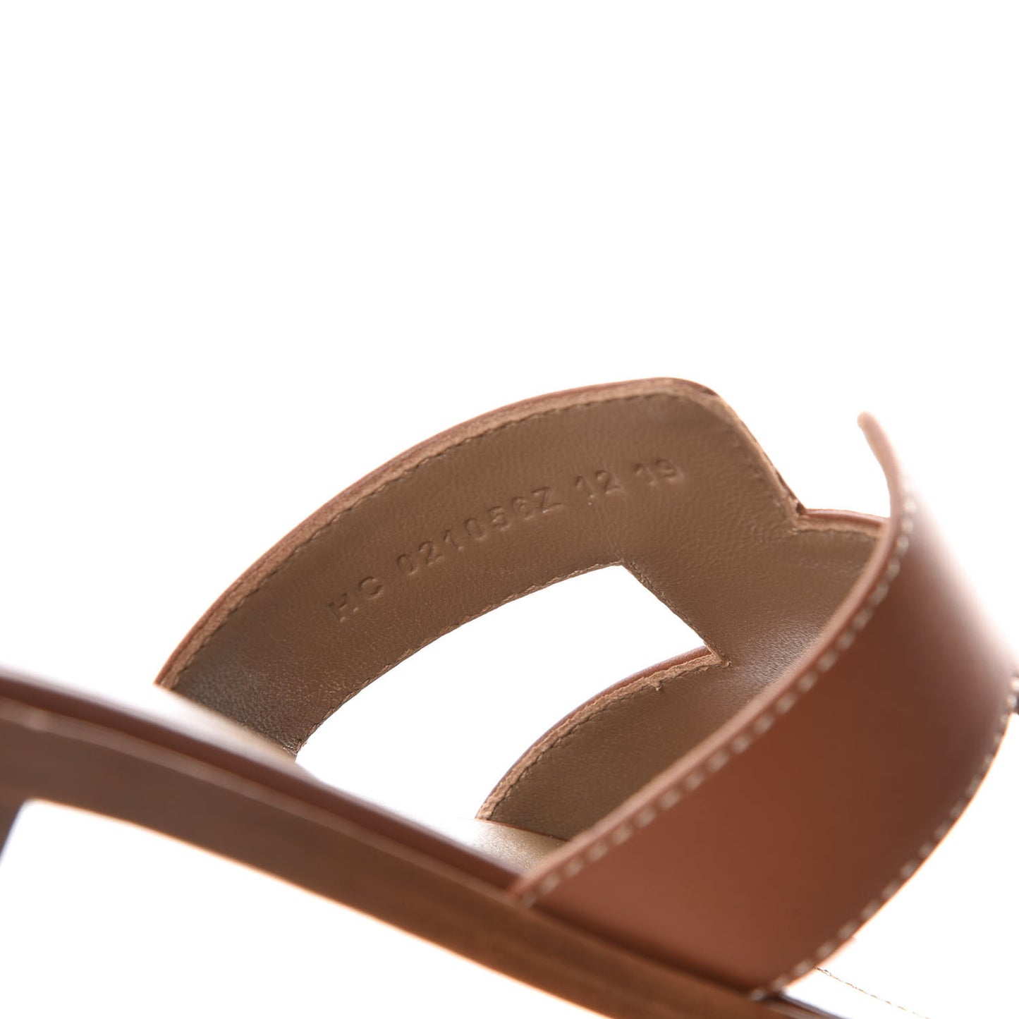 Box Calfskin Oran Sandals 39.5 Gold