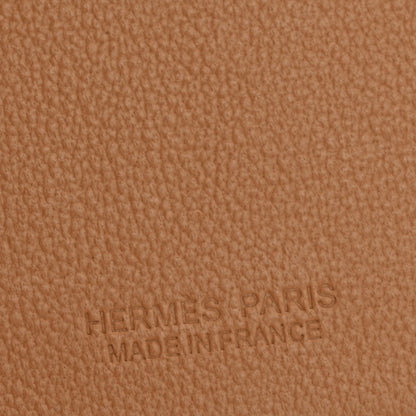 Hermes Swift Stitched Cheval MagSafe Card Holder Gold 6 of 8