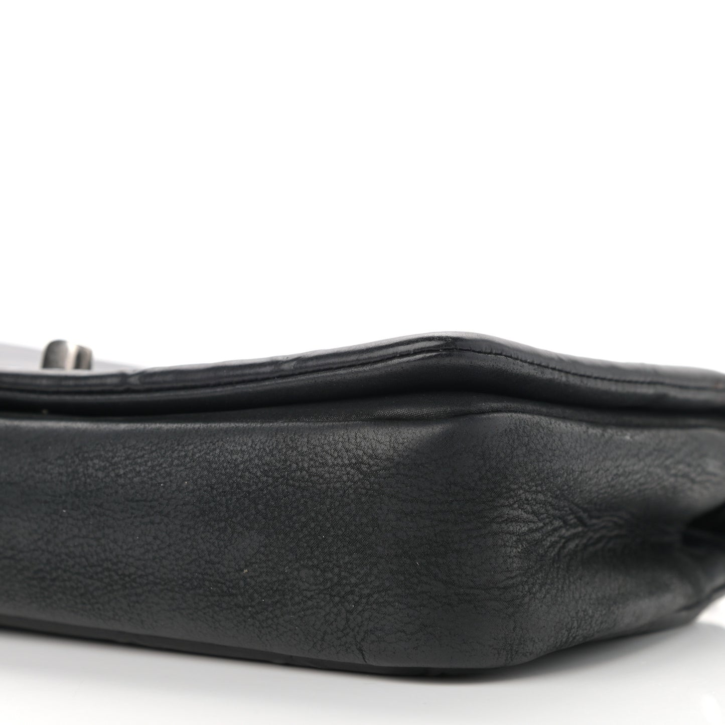 Calfskin Diamond Embossed New Chic Flap Black