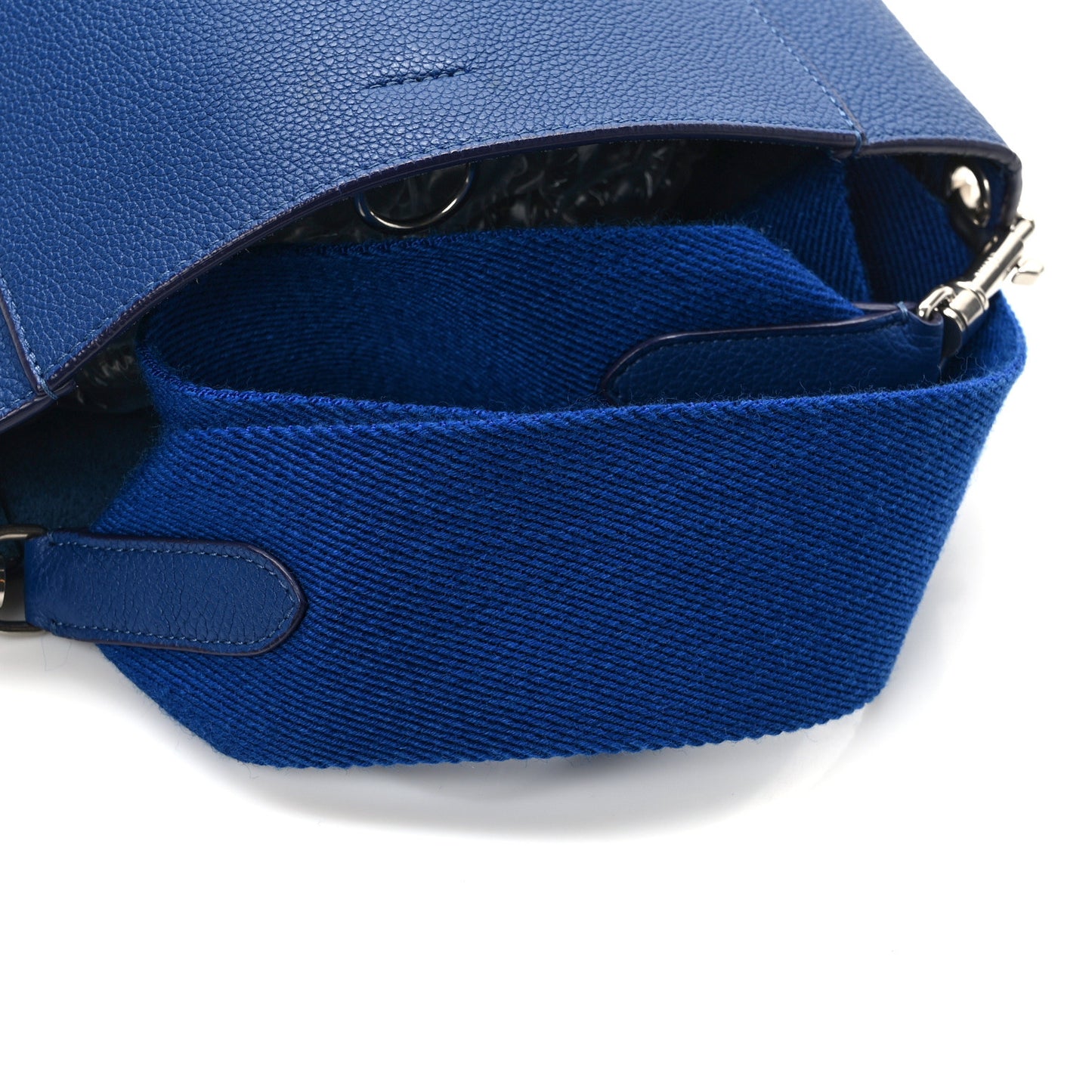 Soft Grained Calfskin Small Sangle Bucket Bag Blue