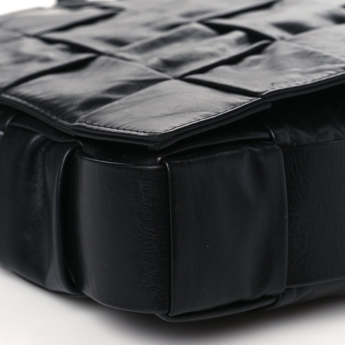Paper Calfskin Maxi Intreccio Large Cassette Crossbody Bag Black