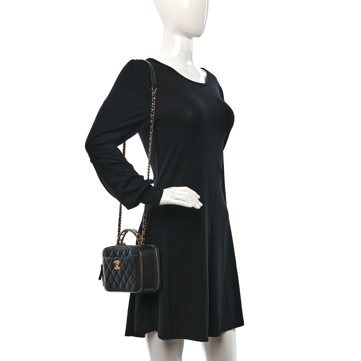 Caviar Quilted Small Pick Me Up Vanity Case Black