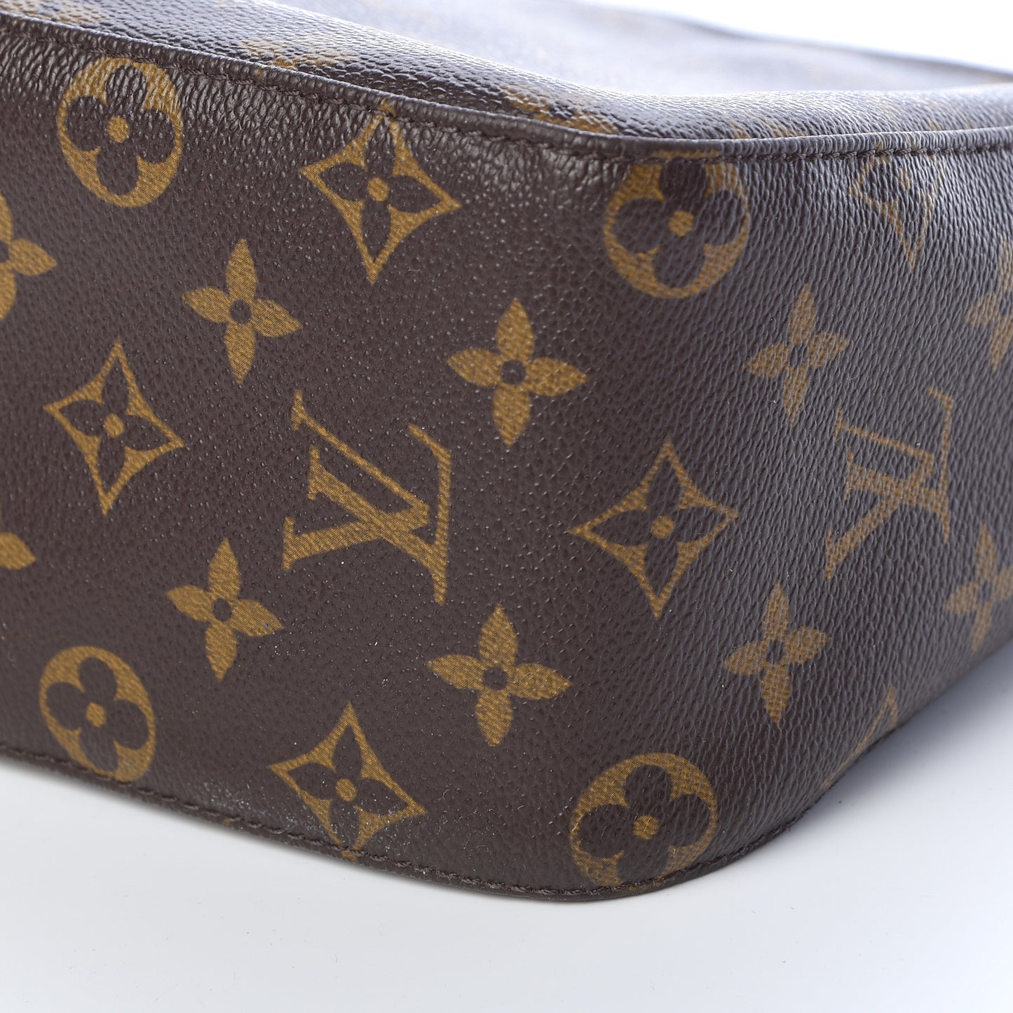 Monogram Looping MM