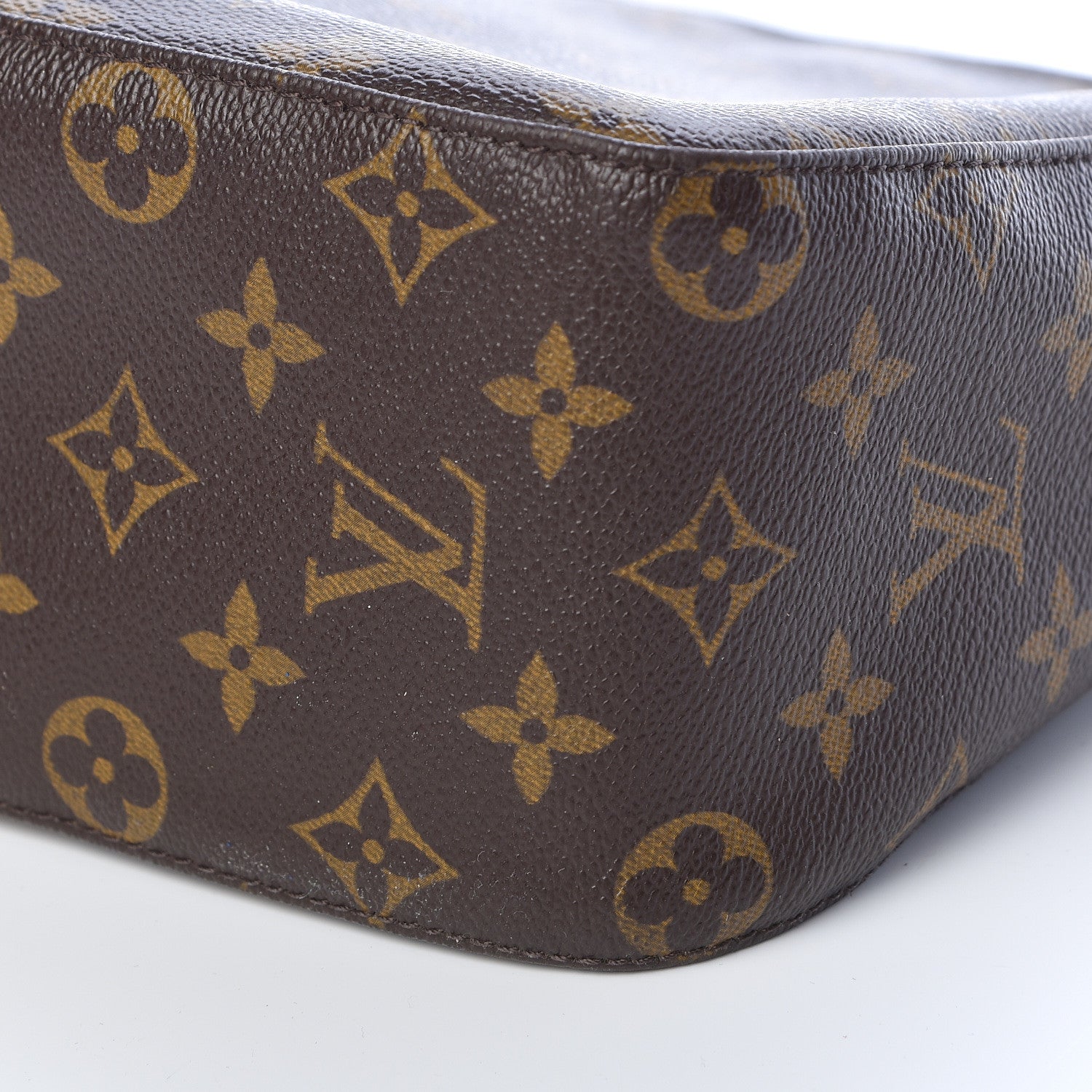 Louis Vuitton Monogram Looping MM 10 of 10