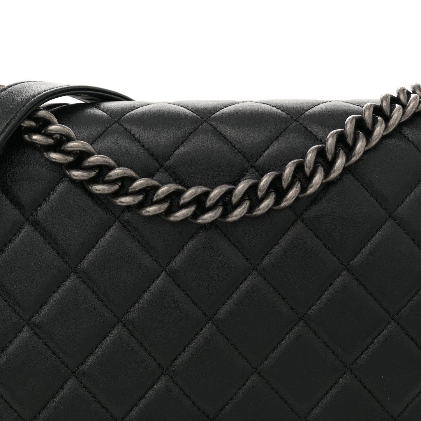 Lambskin Quilted Medium Boy Flap Black